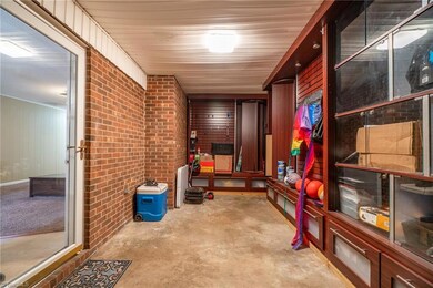 7105 Wincrest Dr, High Point, NC 27263 - photo 6