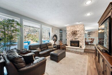 15620 N Meadowglen Ct, Spokane, WA 99208 - photo 2