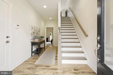 3703 Ambrose Hills Rd, Falls Church, VA 22041 - photo 5