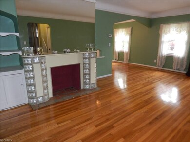 Downstairs unit living area