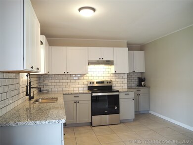 516 S Chickasaw Ave, Haskell, OK 74436 - photo 6