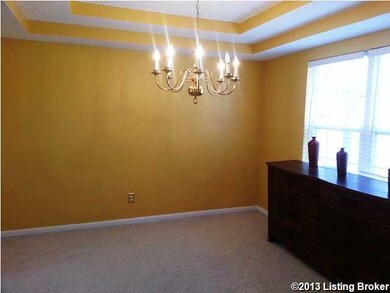 7509 Astrid Way, Louisville, KY 40228 - photo 4