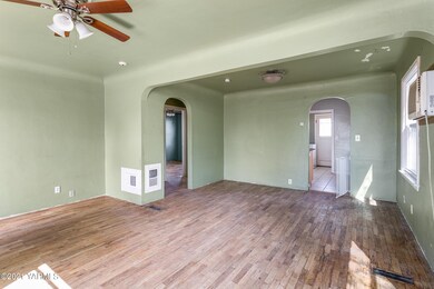 Living Dining