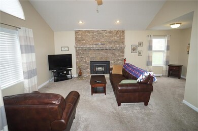 350 Meadow Lark Ln, Batesville, IN 47006 - photo 3