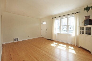 237 West 24th St-5