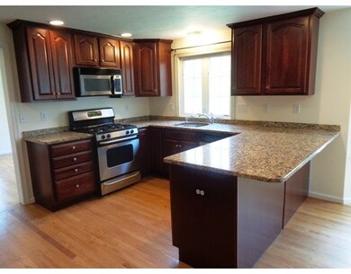 252 Read St, Attleboro, MA 02703 - photo 5