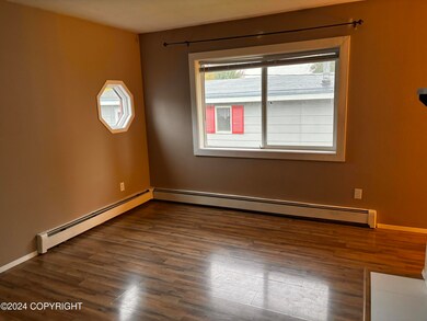 6721 E 12th Ave unit B, Anchorage, AK 99504 - photo 4
