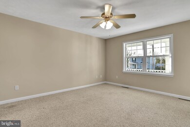 349 Zea St, Strasburg, VA 22657 - photo 7