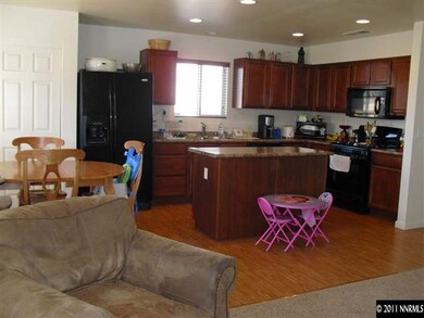 8869 Silverkist Dr, Reno, NV 89506 - photo 3