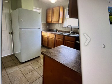 2122 Sprucewood Ave, Des Plaines, IL 60018 - photo 7