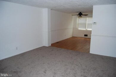 1165 Foxwood Ln, Essex, MD 21221 - photo 6