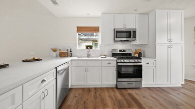 1504 Regency Ct, Friendswood, TX 77546 - photo 7