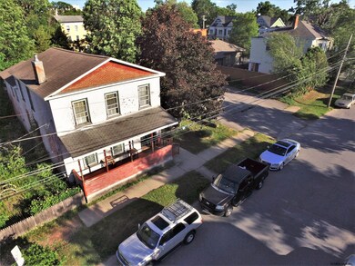 14 W Harrison St, Saratoga Springs, NY 12866 - photo 4