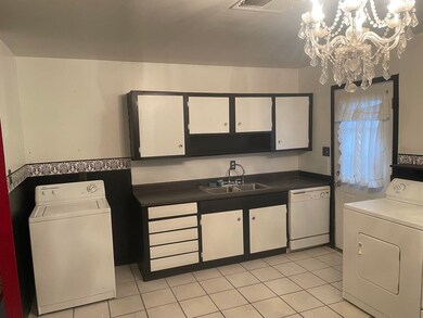 1515 Bellamah Dr, Alamogordo, NM 88310 - photo 2