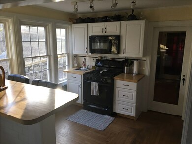 Kitchen 3
