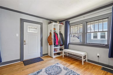 2928 High St, Des Moines, IA 50312 - photo 4