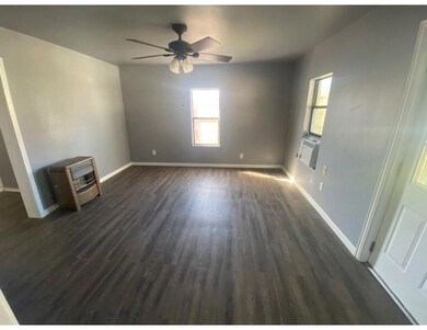 528 W Florence St, Denison, TX 75020 - photo 6