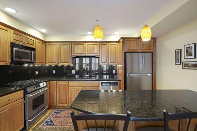 134 Fulton St unit 4, Boston, MA 02109 - photo 3