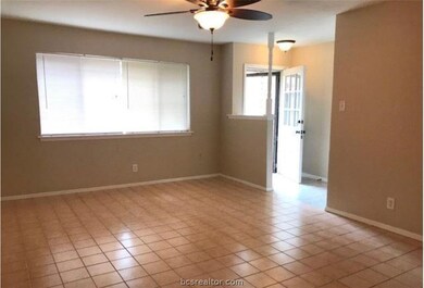 1701 Lawyer St unit B, College Station, TX 77840 - photo 6