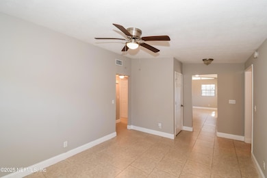 002-photo-living-room-8969404