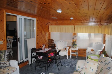 2513 W Fallcreek Ct, Grand Forks, ND 58201 - photo 6