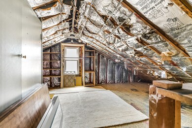 678 S Mitchell Ave, Elmhurst, IL 60126 - photo 5