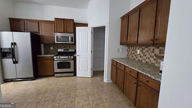 2275 Copper Trail Ln, Buford, GA 30519 - photo 2