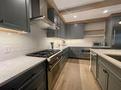 39 Grenoble Way unit 402, Wilmington, VT 05363 - photo 2