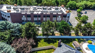 10 Marion Ct, Piscataway, NJ 08854 - photo 2