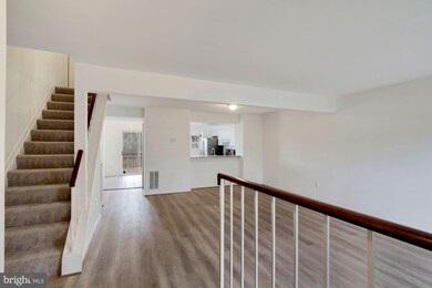 3813 Water Drop Ct, Burtonsville, MD 20866 - photo 3