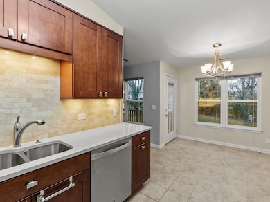 1106 Stratford Ct unit C, Elgin, IL 60120 - photo 6