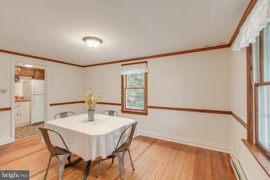 27441 Clarksburg Rd, Damascus, MD 20872 - photo 7