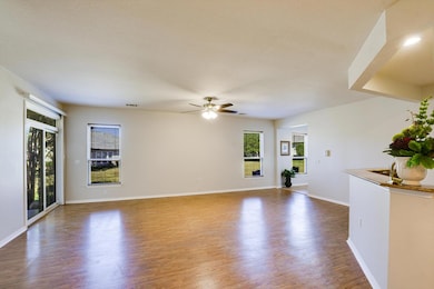 116 Bowie Cir, Georgetown, TX 78633 - photo 5