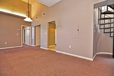 54 Dutcher St unit 12, Hopedale, MA 01747 - photo 6