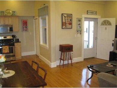 39 Chestnut St unit 8, Stoneham, MA 02180 - photo 4