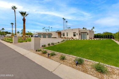 CIRCULAR DRIVEWAY