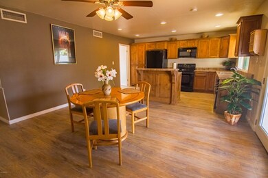 5350_River_Drive_KITCHEN 2
