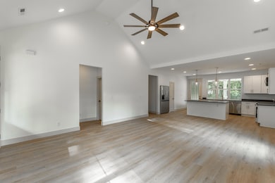 581 West Reed Road HD-19