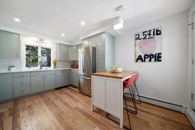 47 Washington St unit B, Newburyport, MA 01950 - photo 3