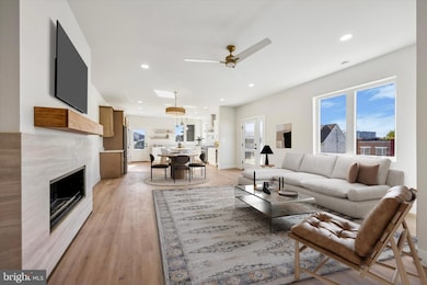 135 W 1st Ave, Conshohocken, PA 19428 - photo 4