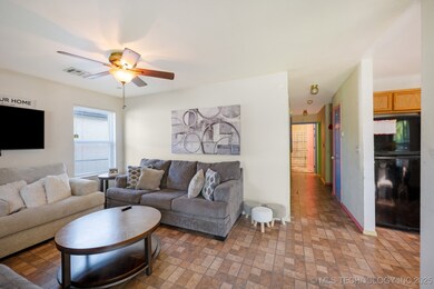 1915 E 27th St N, Tulsa, OK 74110 - photo 3