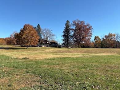 1103 Evans St, Summersville, WV 26651 - photo 2