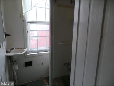 429 S 5th St, Camden, NJ 08103 - photo 6