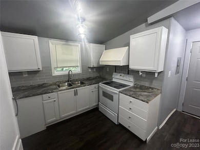 517 Sylvia St, Statesville, NC 28677 - photo 6