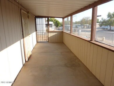 023-513695 Front porch