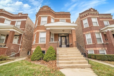 2108 Highland Ave, Berwyn, IL 60402 - photo 2