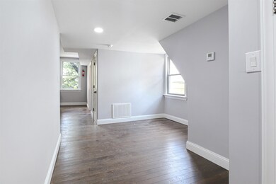 172 Beacon Ave unit 3, Jersey City, NJ 07306 - photo 4