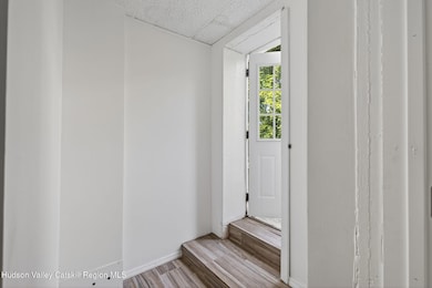 17 New St unit 3, Catskill, NY 12414 - photo 2