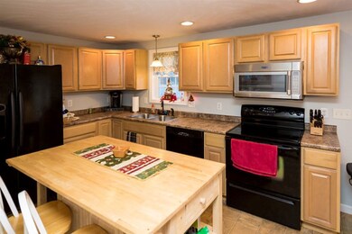 1 State St, Rochester, NH 03867 - photo 5