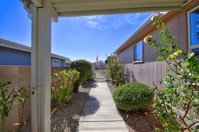 144 Sunrise Bluffs, Belen, NM 87002 - photo 3